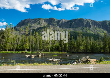 Madison-Laufwerk, Yellowstone-Nationalpark, Wyoming, USA Stockfoto