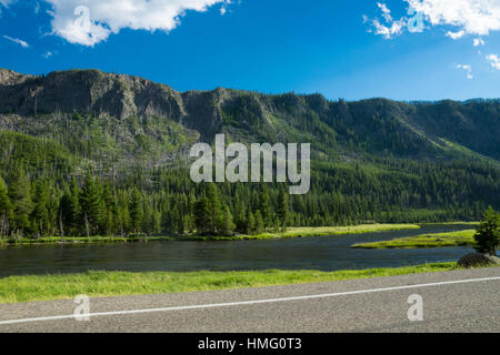 Madison-Laufwerk, Yellowstone-Nationalpark, Wyoming, USA Stockfoto