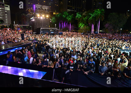 Musiker spielen während Pitbull Neujahrs Revolution 2017 im Bayfront Park in Miami, Florida Featuring: Atmosphäre wo: Miami, Florida, USA bei: 1. Januar 2017 Credit: JLN Photography/WENN.com Stockfoto