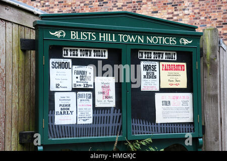 Alten Pinnwand am Blists Hill. viktorianische Stadt.  Madleys, Telford, Shropshire. Stockfoto