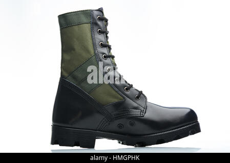 große Männer Leder grün schwarze Stiefel military-Stil Stockfoto