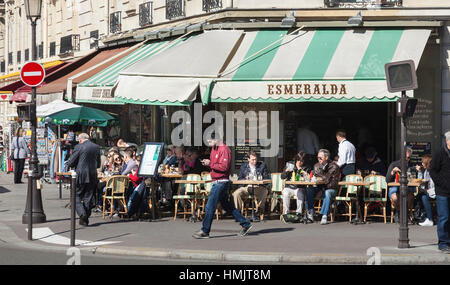 Cafe Leben in Paris