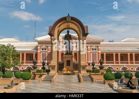 Statue von König Rama IV vor Saranrom Palast, Bangkok, Thailand Stockfoto