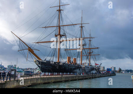 HMS Warrior - gebaut 40-Pistole dampfbetriebene gepanzerte Fregatte der Royal Navy in 1859-61, historischen Docks Portsmouth, Portsmouth, Hampshire, England Stockfoto