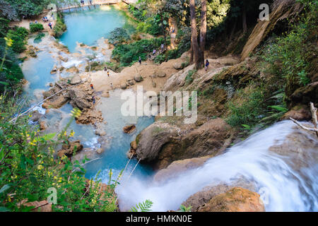 Erhöhte Ansicht der Kuang Si Waterfalls, 29 km südlich von Luang Prabang, Laos, Südostasien Stockfoto