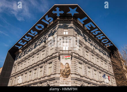 BUDAPEST, Ungarn - 22. Februar 2016: Haus des Terrors oder Terror Haza ist ein Museum in Budapest, Ungarn. Stockfoto