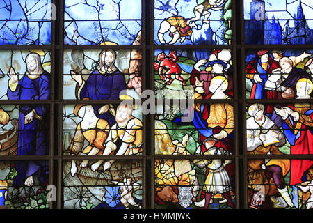 Vie de Saint-Pierre. Eglise Sainte-Jeanne d'Arc. Rouen. Frankreich. Stockfoto