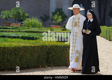 DER junge Papst Sky Atlantic TV-Serie mit Jude Law und Diane Keaton Stockfoto