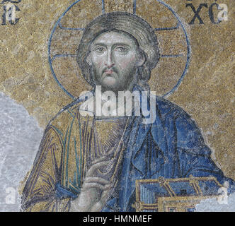 Mosaik mit der Darstellung des Christus Pantokrator. Als eines der schönsten Mosaiken der byzantinischen Kunst. 13. Jahrhundert in der Hagia Sophia in ich Stockfoto