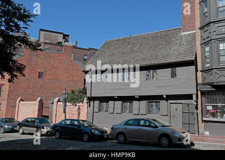 Das Paul Revere House, Kolonialhaus des amerikanischen Freiheitskämpfers Paul Revere während der Zeit der amerikanischen Revolution, Boston, Massachusetts, USA. Stockfoto