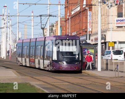 Blackpool Straßenbahn Promenade Stockfoto