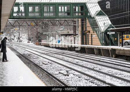 Bahnhof Greenwich in einem Schneesturm, Connecticut, USA Stockfoto