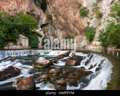 Haus der Derwisch in Blagaj Bosnien und Herzegowina Stockfoto