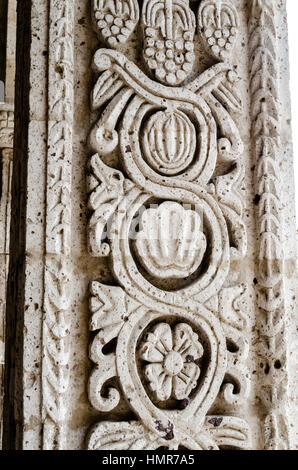 Claustros De La Compañía de Jesús, de Piedra sillar (Ignimbrita, Toba Volcánica), de Estilo Barroco Kolonial. Stockfoto