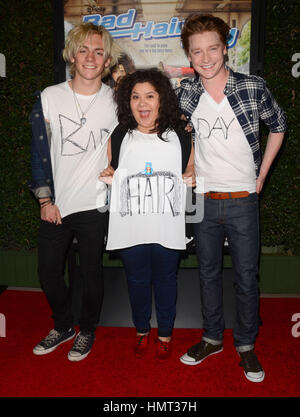 Burbank, Kalifornien, USA. 10. Februar 2015. 10. Februar 2015 - Burbank, Ca - Ross Lynch, Raini Rodriguez, Calum Worthy. Anreise für Disney Channel '' Bad Hair Day'' Screening-Veranstaltung im Walt Disney Studios statt. Bildnachweis: Birdie Thompson/AdMedia Credit: Birdie Thompson/AdMedia/ZUMA Draht/Alamy Live-Nachrichten Stockfoto