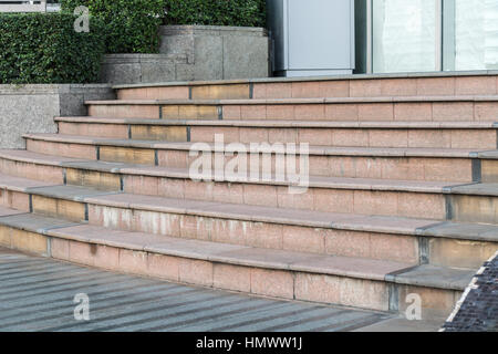 Alten Marmortreppe, Vorderansicht. Alte Treppe Stockfoto