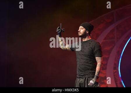 Napoli, Italien. 5. Februar 2017. Mino Abbacuccio während der Show-Theater "Made in Sud" in Italien. Gäste während der Show-Theater "Made in Sud". Bildnachweis: Paola Visone/Pacific Press/Alamy Live-Nachrichten Stockfoto