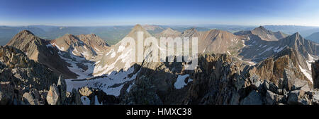 Panorama vom Gipfel des Mount Wilson in San Juan Range of Colorado Stockfoto