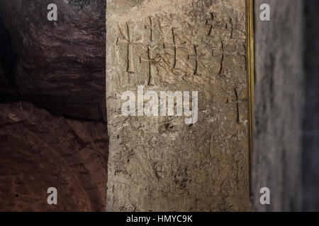 Crusader graffiti in der Kirche des heiligen Grabes in der Altstadt von Jerusalem Stockfoto