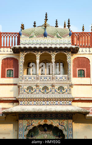 Balkon, Chandra Mahal bauen, Stadtschloss, Jaipur, Rajasthan, Indien Stockfoto