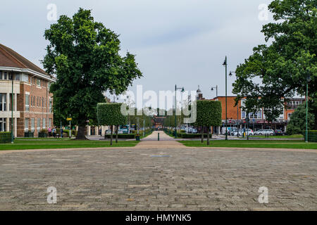 Blick auf Broadway, Letchworth, Hertfordshire, England Stockfoto