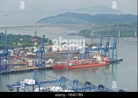 Der Hafen von Balboa, betrieben von Panama Ports Company (PPC) - Panama-Tochtergesellschaft der HPH-Gruppe. Stockfoto