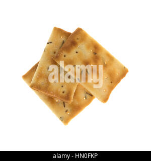 Draufsicht auf eine Portion Rosmarin und Olivenöl gewürzt Cracker isoliert auf einem weißen Hintergrund. Stockfoto