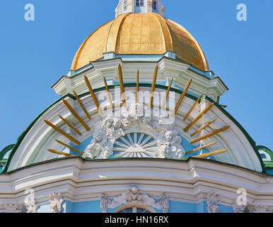 Dekorativen Schnitzereien am St. Nikolaus Kathedrale, Sennaya Ploshchad, St Petersburg, Russland Stockfoto