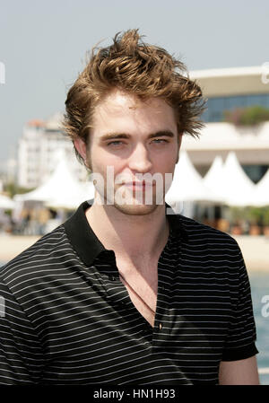 Robert Pattinson besucht ein Fototermin bei den 62. Internationalen Filmfestspielen am 19. Mai 2009 in Cannes, Frankreich. Foto von Francis Specker Stockfoto