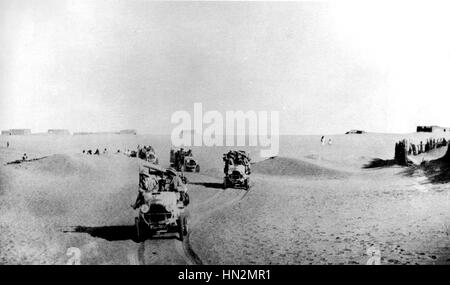 Der schwarze Kreuzfahrt. Colomb Bechar (28. Oktober 1924), Le Cap (1. August 1925). Überquerung der Afrika organisiert von Andre Citroen (8 Halbkettenfahrzeuge) 1924-1925 Afrika Stockfoto