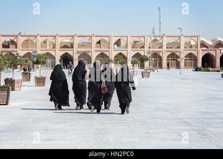 Iranische Frauen tragen schwarze Islamische Kleider Stockfoto