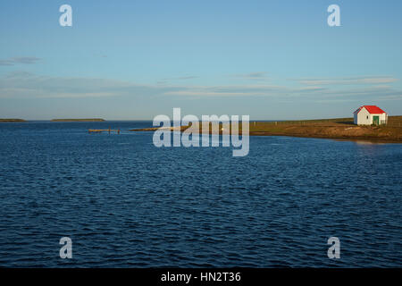 Wirtschaftsgebäude in der Siedlung an der Küste der Bleaker Island auf den Falkland-Inseln Stockfoto