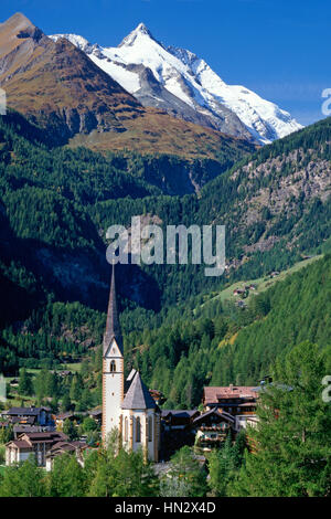 Heiligenblut-Dorf und Berg Großglockner, Kärnten, Österreich Stockfoto