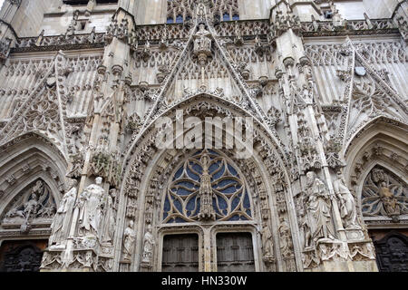 Die Stiftskirche Saint-Vulfran in Abbeville Nordfrankreich Stockfoto