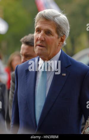 Buenos Aires, Argentinien - 4. August 2016: United States Secretary Of State John Kerry während seines Besuchs am Plaza San Martin. Stockfoto