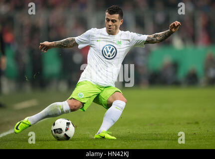 München, Deutschland. 7. Februar 2017. Vieirinha Wolfsburg während der deutsche DFB-Pokal Spiel zwischen Bayern München und VfL Wolfsburg in der Allianz Arena in München, 7. Februar 2017. Foto: Matthias Balk/Dpa/Alamy Live News Stockfoto