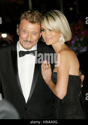 Johnny Hallyday und Laetitia Hallyday bei der Premiere des Films "Rache" bei den 62. Filmfestspielen von Cannes am 17. Mai 2009 in Cannes, Frankreich. Foto von Francis Specker Stockfoto