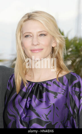 Schauspielerin Cate Blanchett besucht die Photocall zum Film "Indiana Jones 4" am Palais des Festivals bei den 61. Internationalen Filmfestspielen am 18. Mai 2008 in Cannes, Frankreich. Foto von Francis Specker Stockfoto