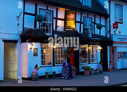 Die drei Tuns Pub, Alcaster, Warwickshire, England UK Stockfoto