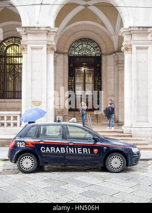 Carabinieri italienischen Fiat Polizeistreife. Stockfoto