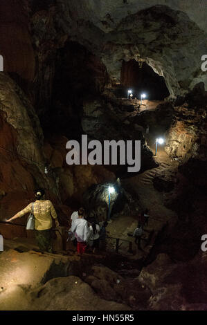 Myanmar (früher Burma). Kayin Zustand (Karen). HPA JG Saddar oder Sadan Höhle Stockfoto