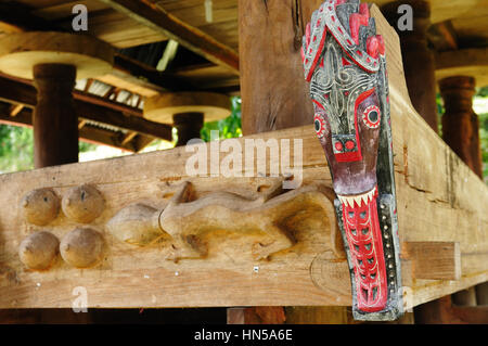 Indonesien, Nord-Sumatra, Batak-Haus, bunte Architektur Detail auf der Insel Samosir Stockfoto