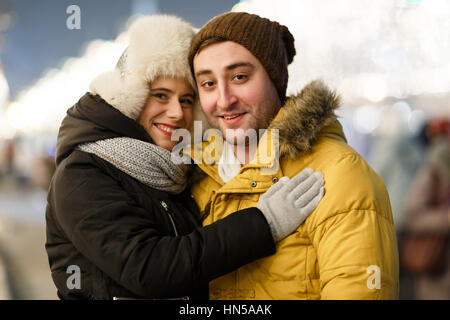 Schönen Geliebten auf romantischen Spaziergang Stockfoto