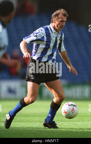 TREVOR FRANCIS SHEFFIELD Mittwoch FC MANAGER 7. September 1992 Stockfoto