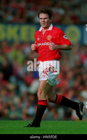 BRIAN MCCLAIR MANCHESTER UNITED FC 1. Oktober 1992 Stockfoto