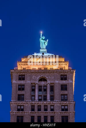 Jugendstil-Gebäude in Lafayette Square, Buffalo, New York, USA. Stockfoto