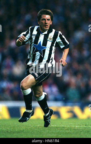 PETER BEARDSLEY NEWCASTLE UNITED FC 4. August 1993 Stockfoto