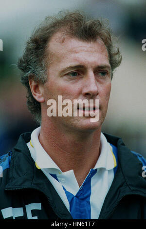 TREVOR FRANCIS SHEFFIELD Mittwoch FC MANAGER 13. August 1993 Stockfoto