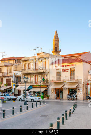 RETHYMNO, Griechenland - 15. Oktober 2013: Der Blick auf die alte Stadt Rethymno mit typisch kretische Architektur, am 15. Oktober in Rethymno Stockfoto