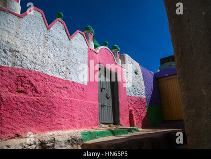 Multi farbige Moschee in der Altstadt von Jugol, Harari Region Harar, Äthiopien Stockfoto